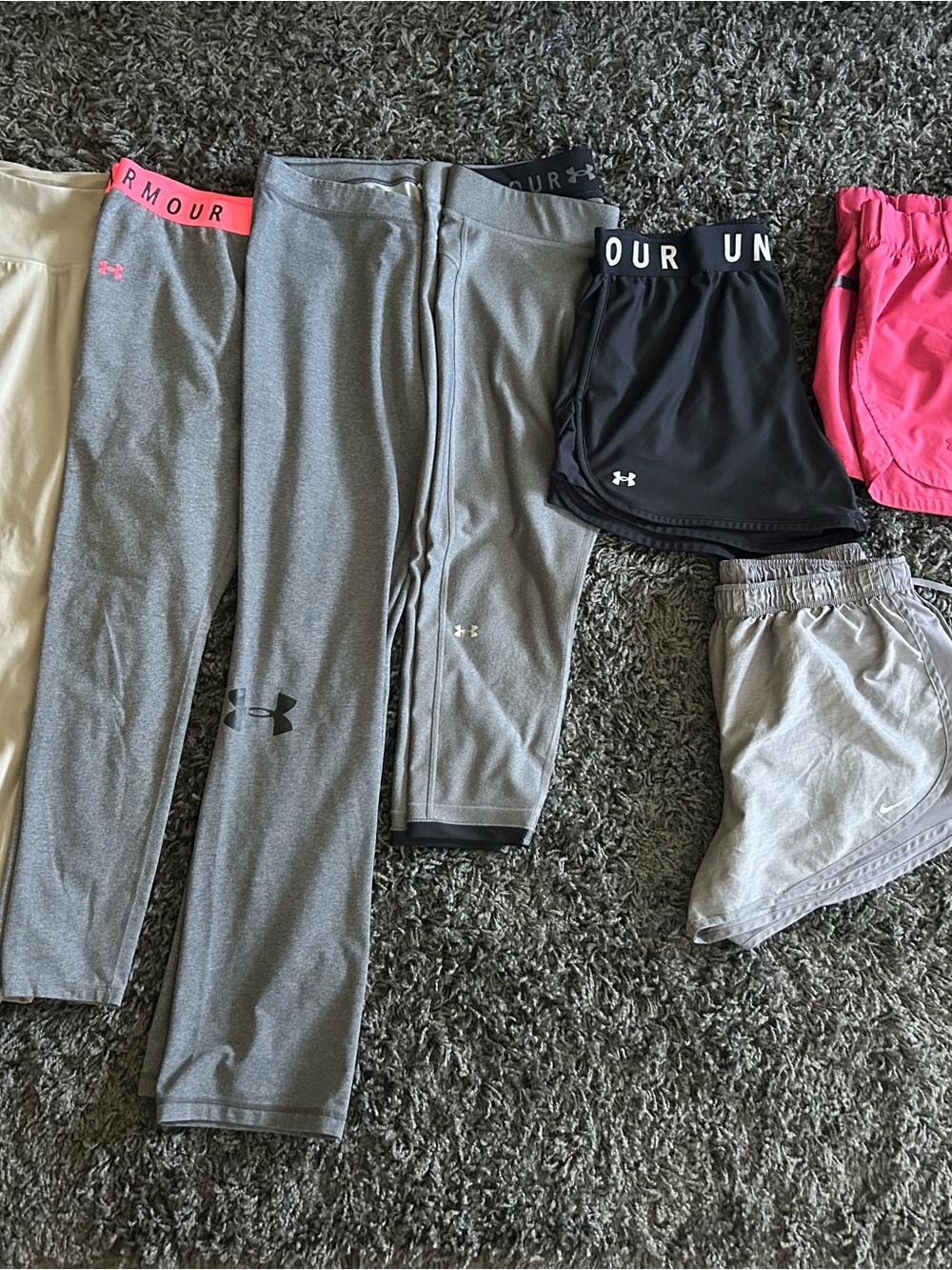 Under Armour and Nike Women’s XL Grey and Black Active Leggings & Shorts Set